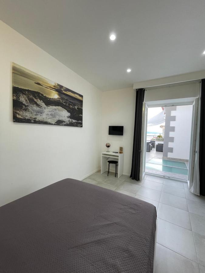 Terrazza Don Mario Bed&Breakfast Поццуоли Экстерьер фото